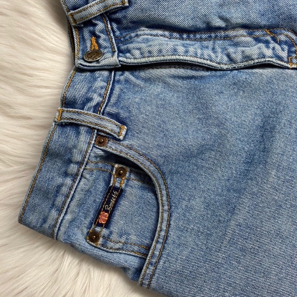 Vintage Jean Shorts - Picture 6 of 10